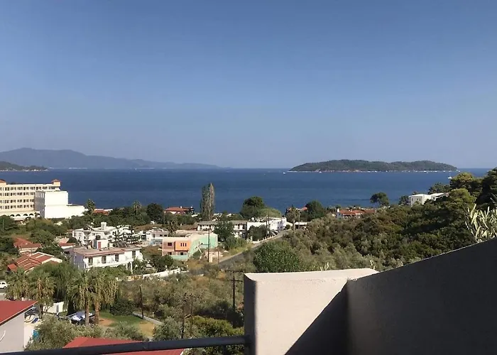 Отель Belvedere Village 3*